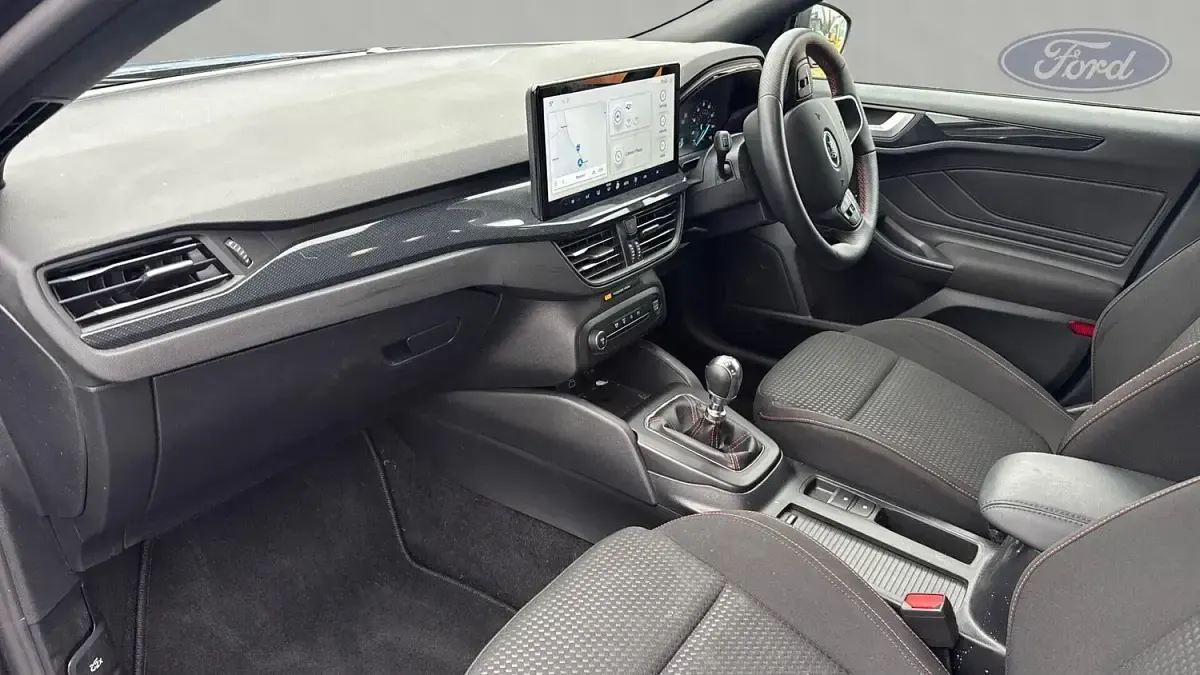 Used Ford Focus ST-Line 125 HP (91 kW) 2024 Grey Hatchback
