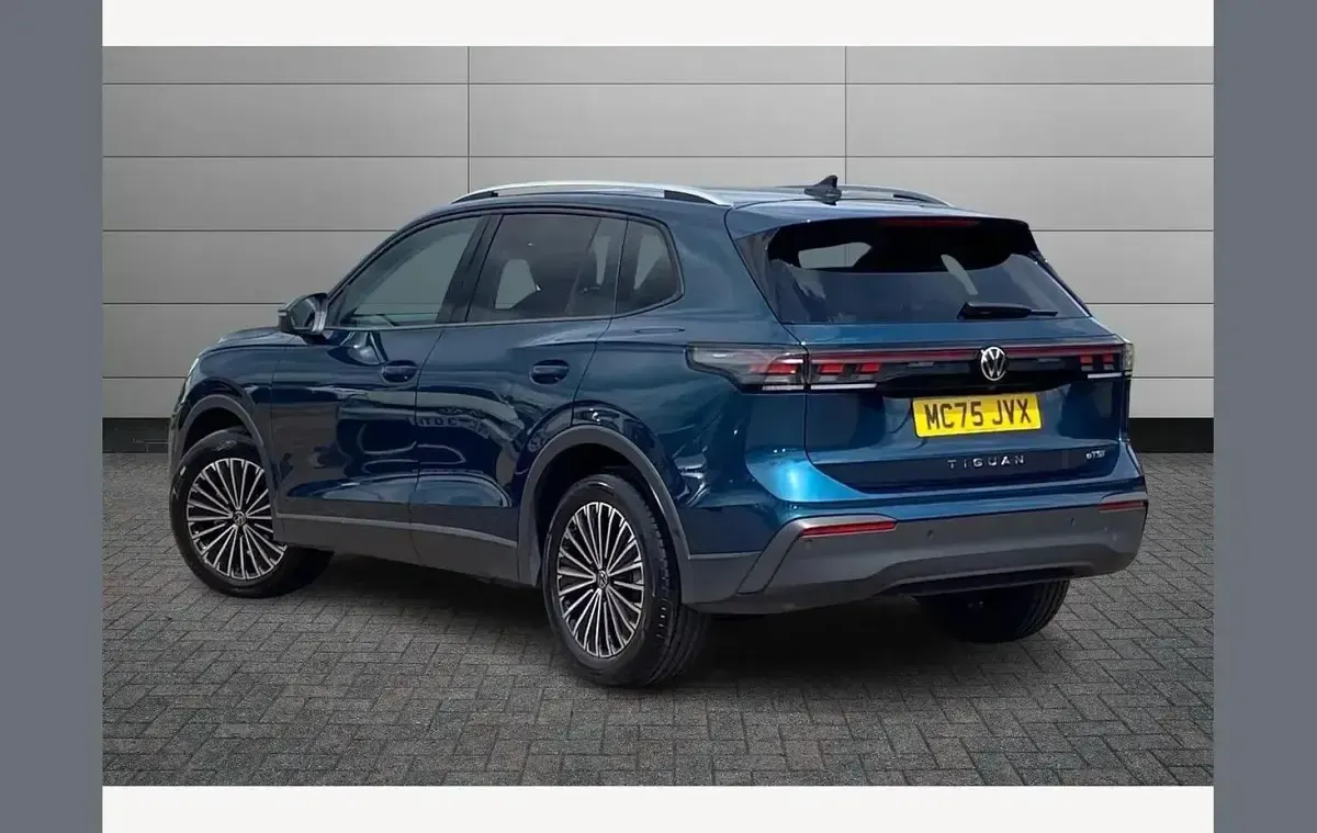 Used VW Tiguan Match 150 HP (110 kW) 2025 Blue SUV