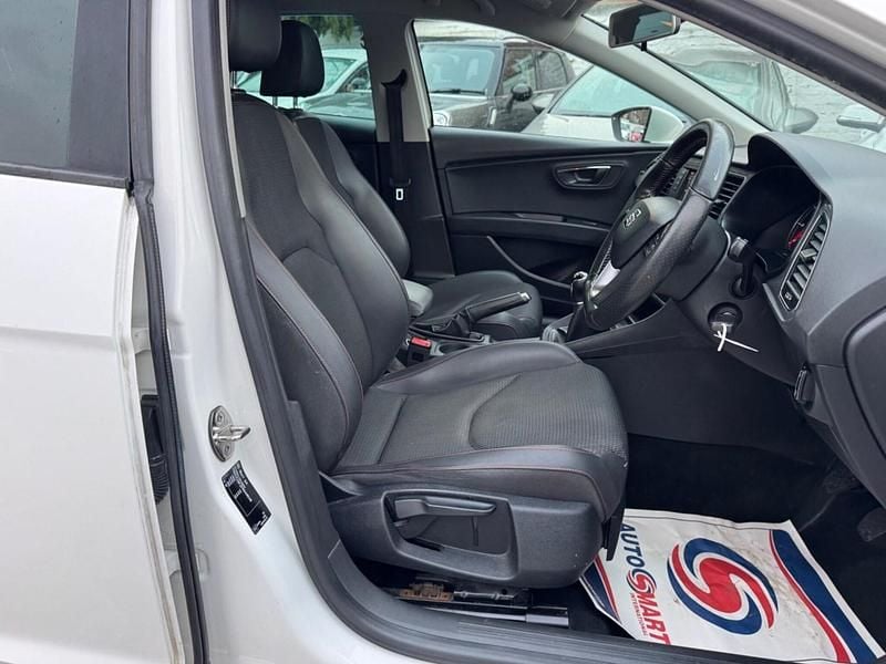 Used Seat Leon FR 184 HP (135 kW) 2014 White Hatchback