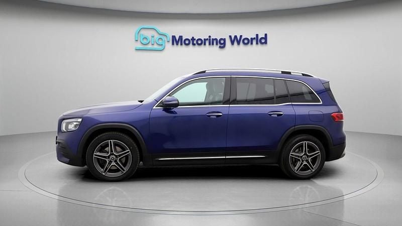 Used Mercedes GLB200 AMG line 148 HP (108 kW) 2020 Blue SUV