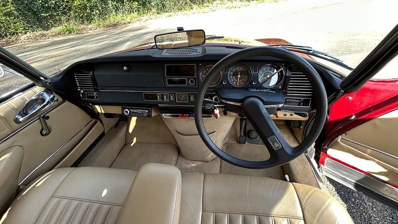 Used Citroën DS 1974 Maroon