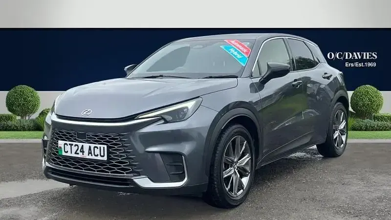 Used Lexus LBX 136 HP (100 kW) 2024 Grey SUV