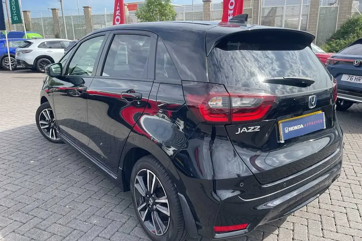Used Honda Jazz Advance 122 HP (89 kW) 2024 Black Hatchback