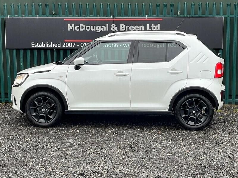 Used Suzuki Ignis SZ-T 90 HP (66 kW) 2019 White SUV