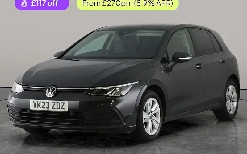 Used VW Golf VIII Life 150 HP (110 kW) 2023 Hatchback