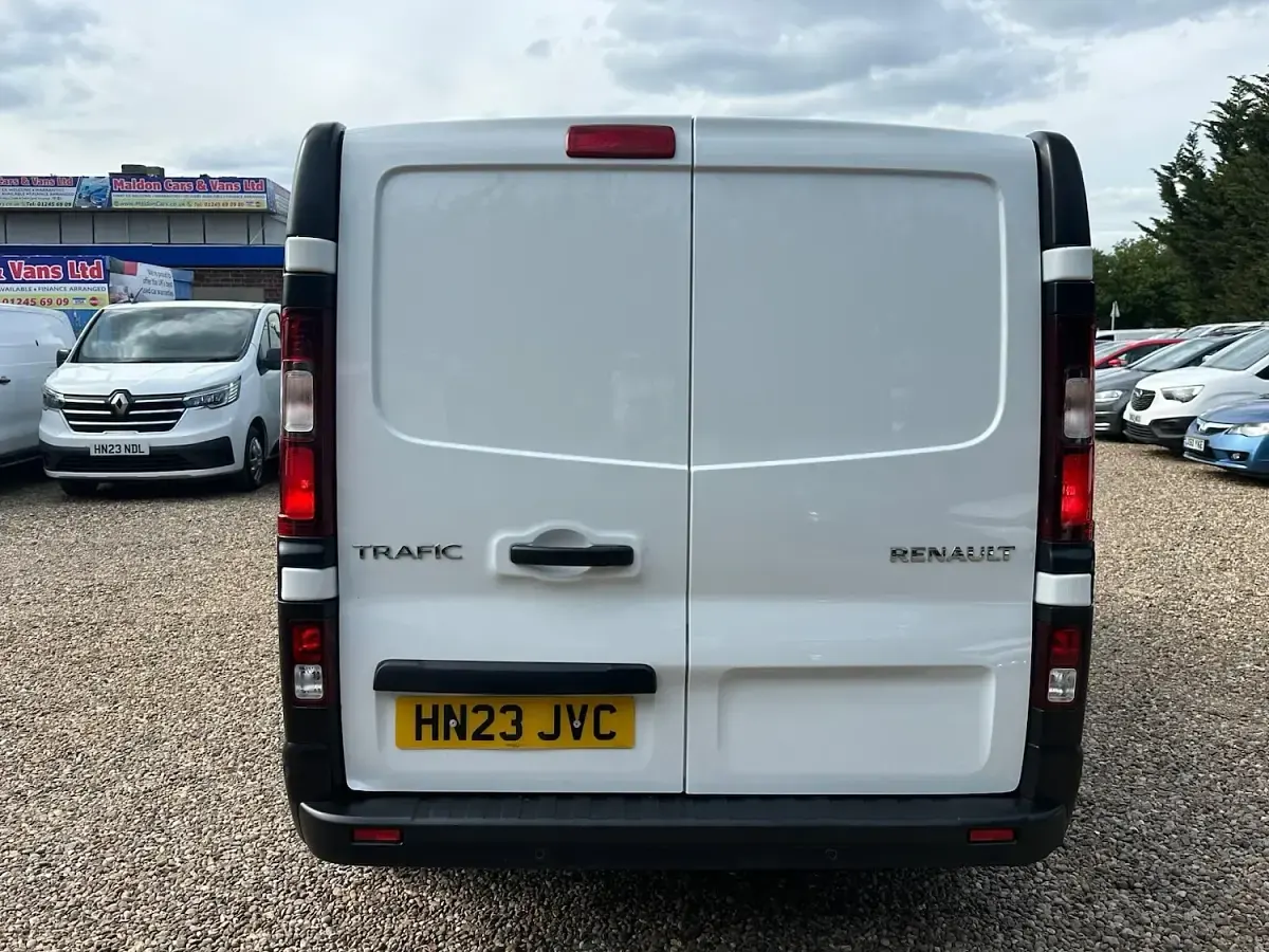 Used Renault Trafic Business 2023 White MPV