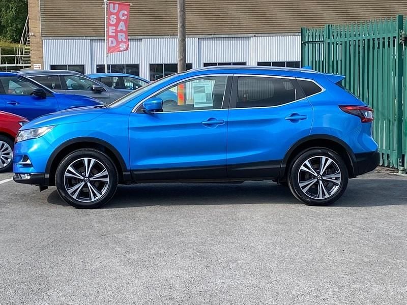 Used Nissan Qashqai N-Connecta 2018 Blue SUV