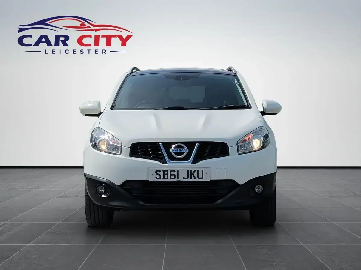 Used Nissan Qashqai N-TEC 110 HP (80 kW) 2012 White SUV