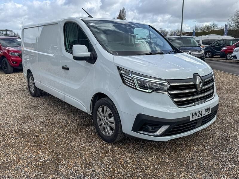 Used Renault Trafic 2024 White