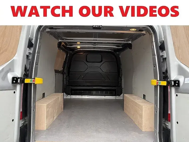 Used Ford Transit Custom 105 HP (77 kW) 2022 Silver Van