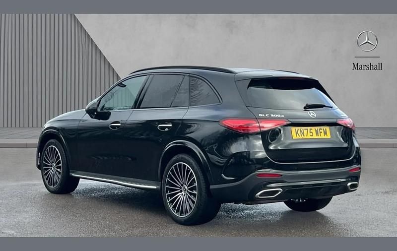 Used Mercedes GLC300 AMG Line Premium Plus 269 HP (197 kW) 2025 Obsidian black metallic SUV