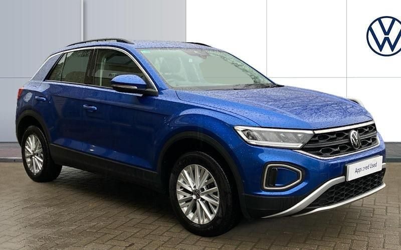 Used 2025 VW T-Roc Life SUV | £21,242 (Good price) - Image 1/4