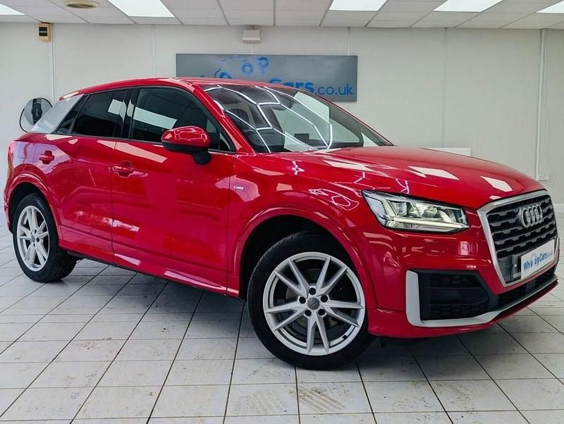 Begagnad Audi Q2 S-Line 115 HK (84 kW) 2017 Röd SUV
