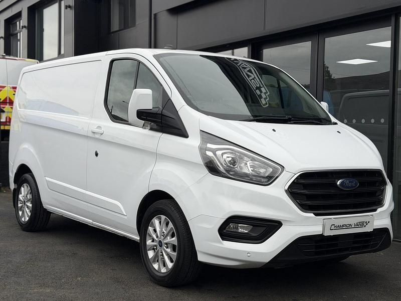 Used Ford Transit Custom Limited 130 HP (95 kW) 2023 White Van