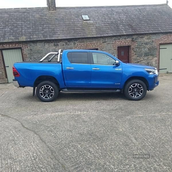 Used Toyota HiLux 2021 Blue Pickup