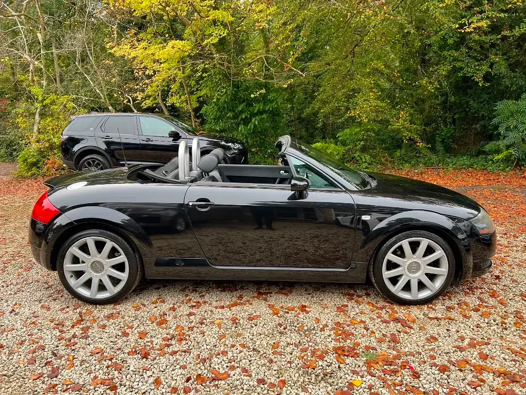 Used Audi TT Performance 190 HP (139 kW) 2006 Black Cabriolet