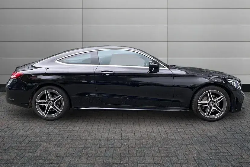 Used Mercedes C200 AMG Line Premium 195 HP (143 kW) 2019 Obsidian black Coupe