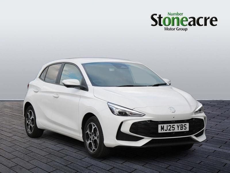 White Used 2025 MG MG3 Trophy Hatchback | £16,495 (Super price) - Image 1/2