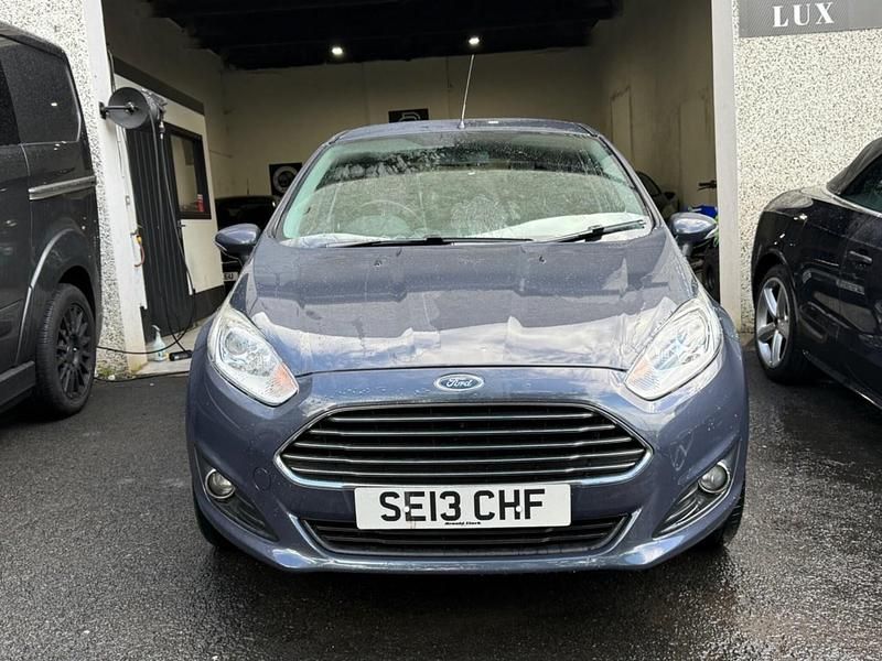 Used Ford Fiesta Zetec 2013 Grey Hatchback