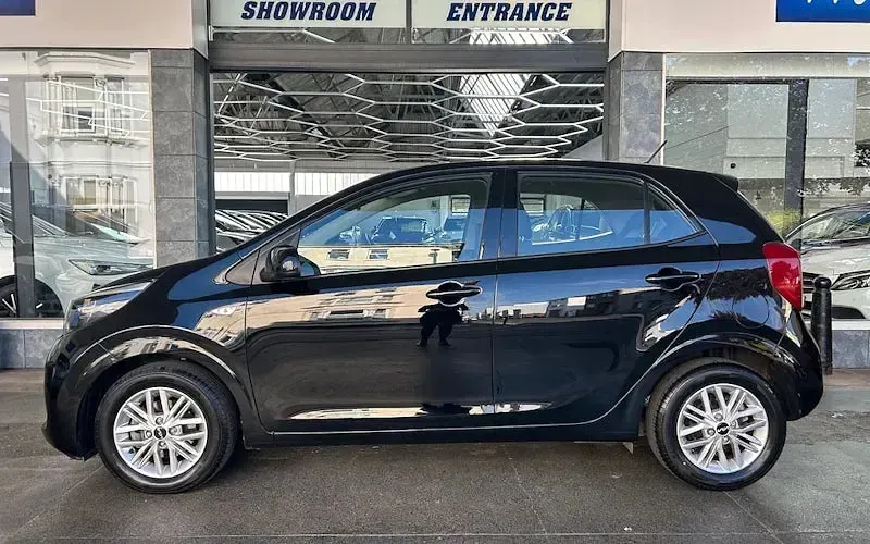 Used Kia Picanto 67 HP (49 kW) 2024 Hatchback