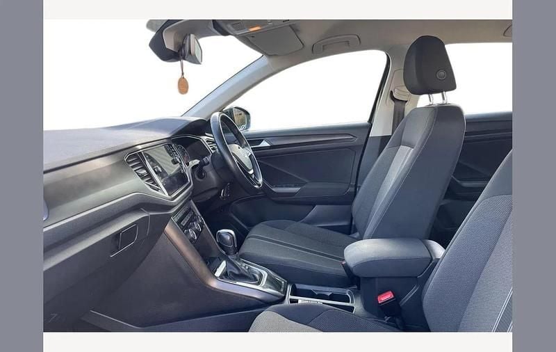 Used VW T-Roc SE 150 HP (110 kW) 2020 Black SUV