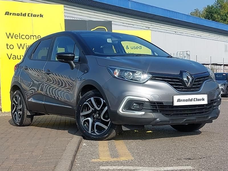 Grey/black Used 2019 Renault Captur Iconic SUV | £9,998 (Fair price) - Image 1/4