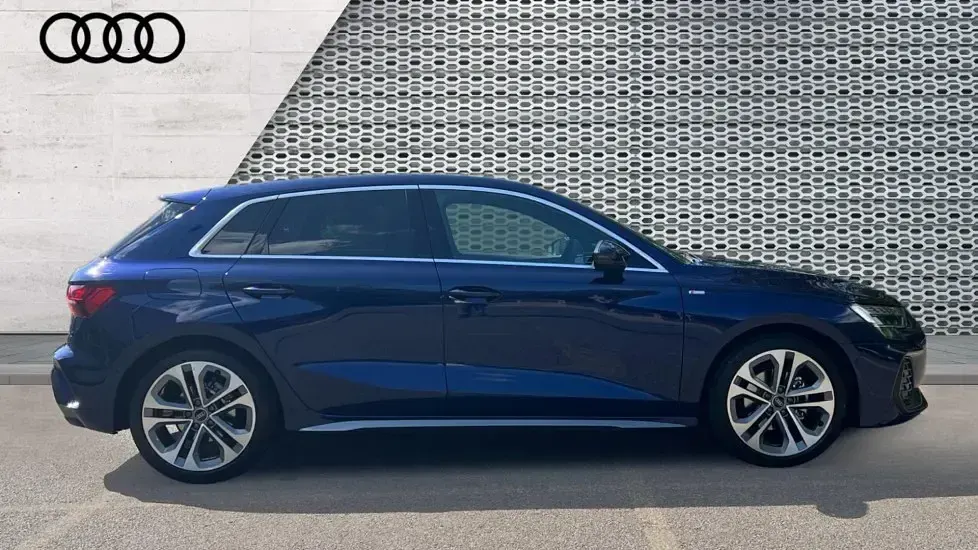 Used Audi A3 S-Line 116 HP (85 kW) 2026 Blue