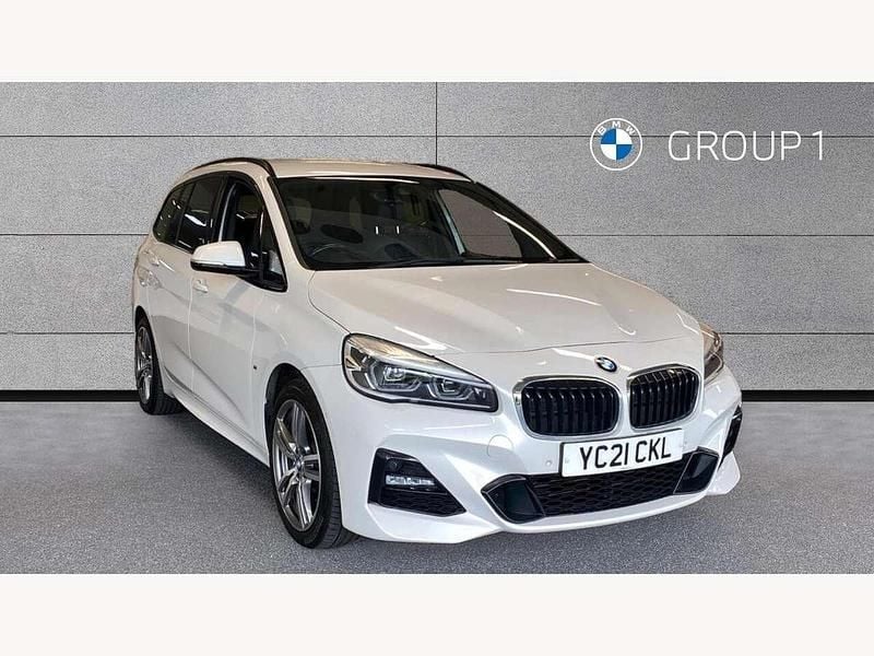 Mineral white Used 2021 BMW 220 M Sport Estate | £20,950 (Fair price) - Image 1/4