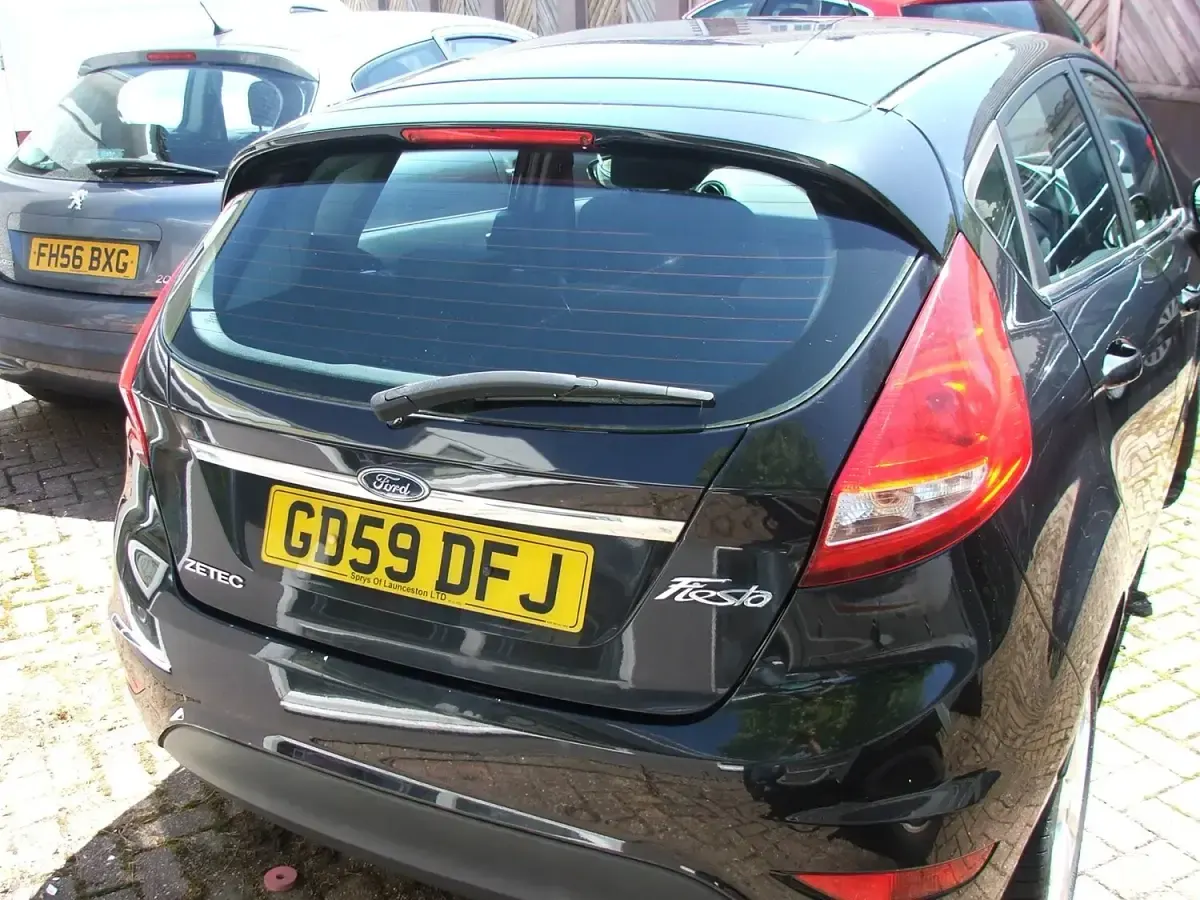 Used Ford Fiesta Zetec 2010 Black Hatchback