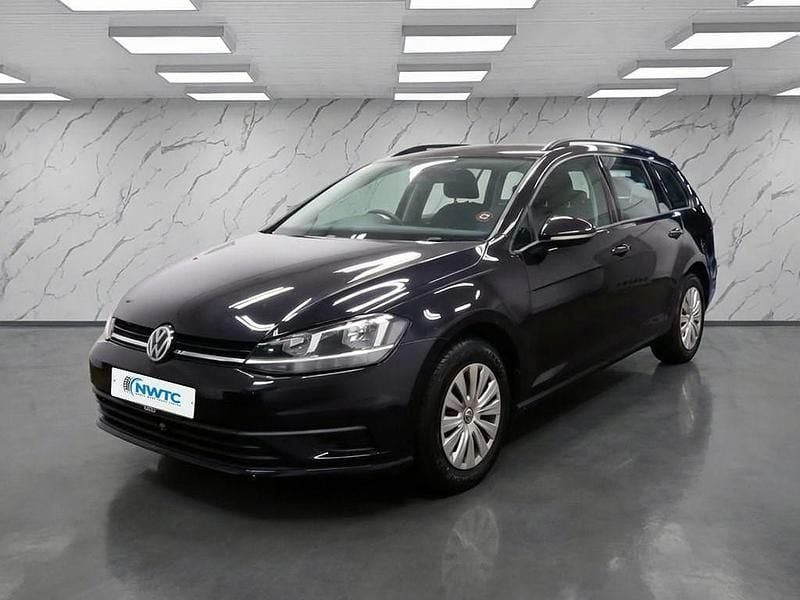 Used VW Golf VII S 115 HP (84 kW) 2018 Black Estate