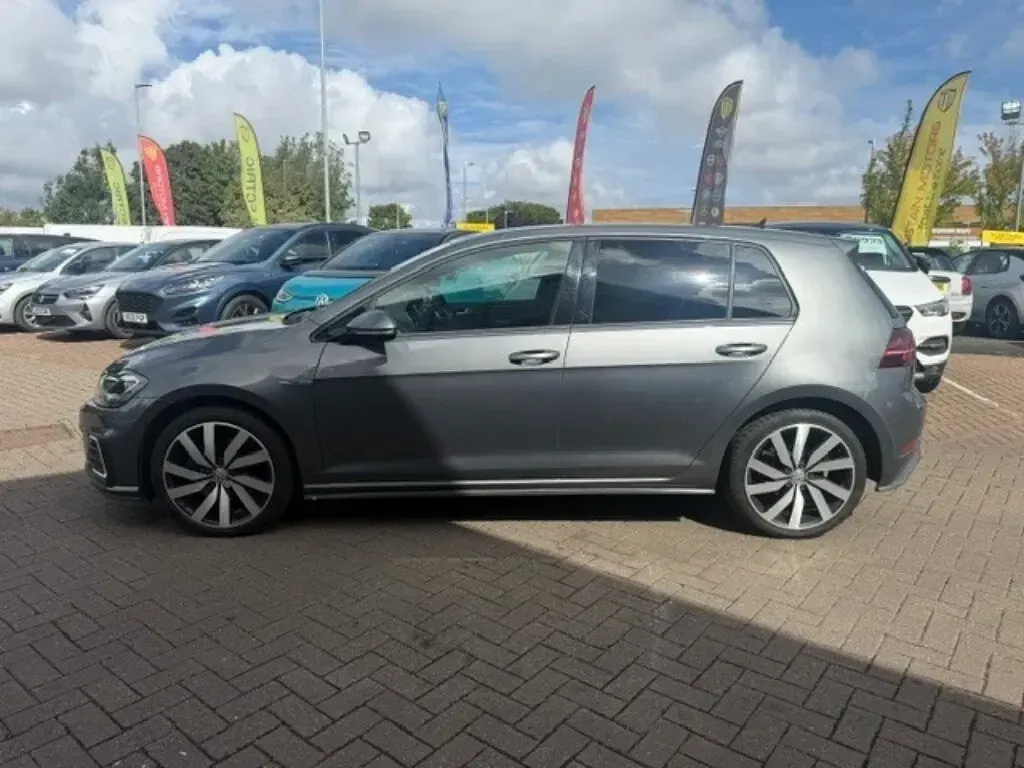 Used VW Golf VII Advance 204 HP (150 kW) 2018 Grey Hatchback