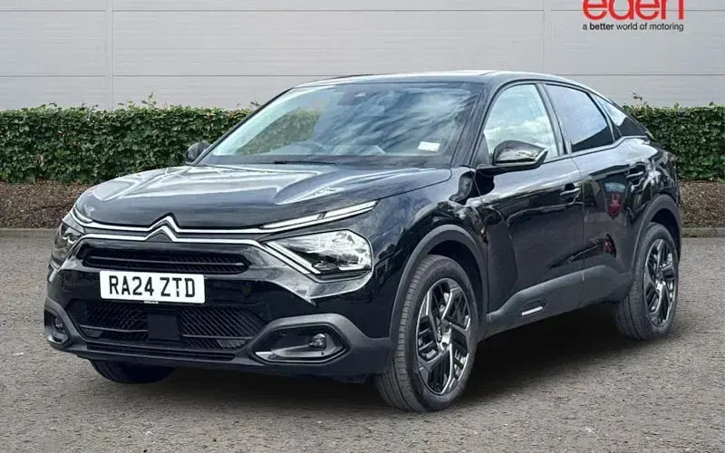 Used Citroën C4 PureTech 102 HP (75 kW) 2024 Black SUV