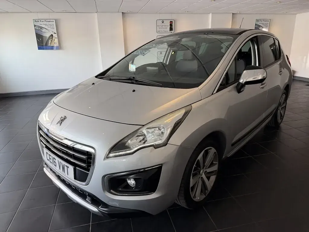 Used Peugeot 3008 Allure 2016 Silver Hatchback
