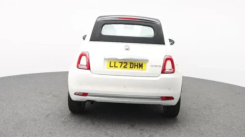 Used Fiat 500C Red 70 HP (51 kW) 2023 White Cabriolet