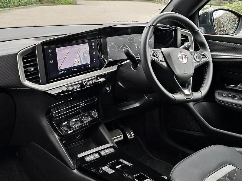 Used Vauxhall Mokka Ultimate 130 HP (95 kW) 2023 Red SUV