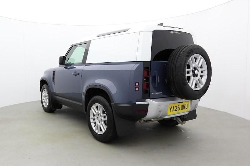Used Land Rover Defender S 249 HP (183 kW) 2025 Blue SUV