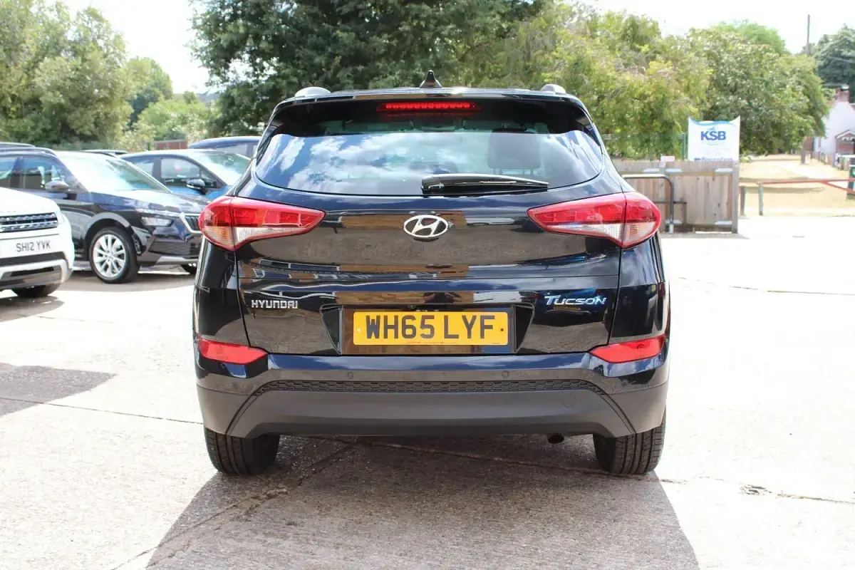 Used Hyundai Tucson Premium 116 HP (85 kW) 2016 Black SUV