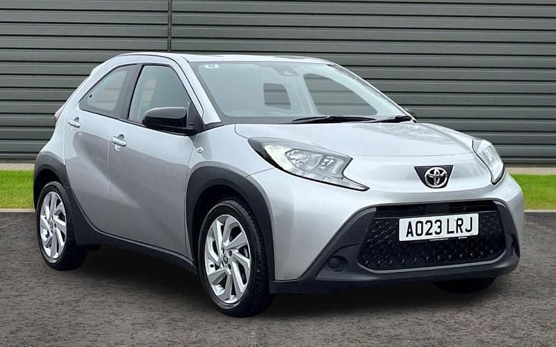 Used Toyota Aygo X PURE 72 HP (52 kW) 2025 SUV
