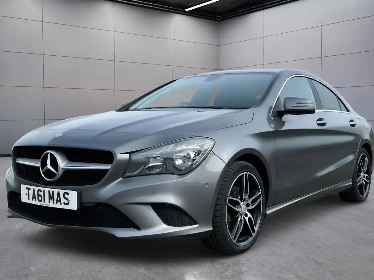 Used Mercedes CLA220 170 HP (125 kW) 2013 Grey Sedan