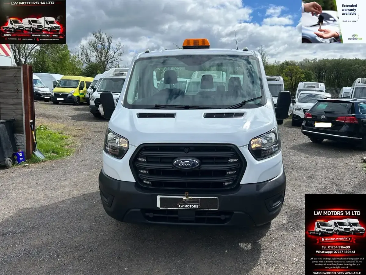 Used Ford Transit 130 HP (95 kW) 2023 White Cabriolet