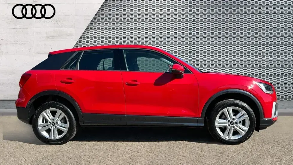 Used Audi Q2 Sport 150 HP (110 kW) 2026 Red SUV