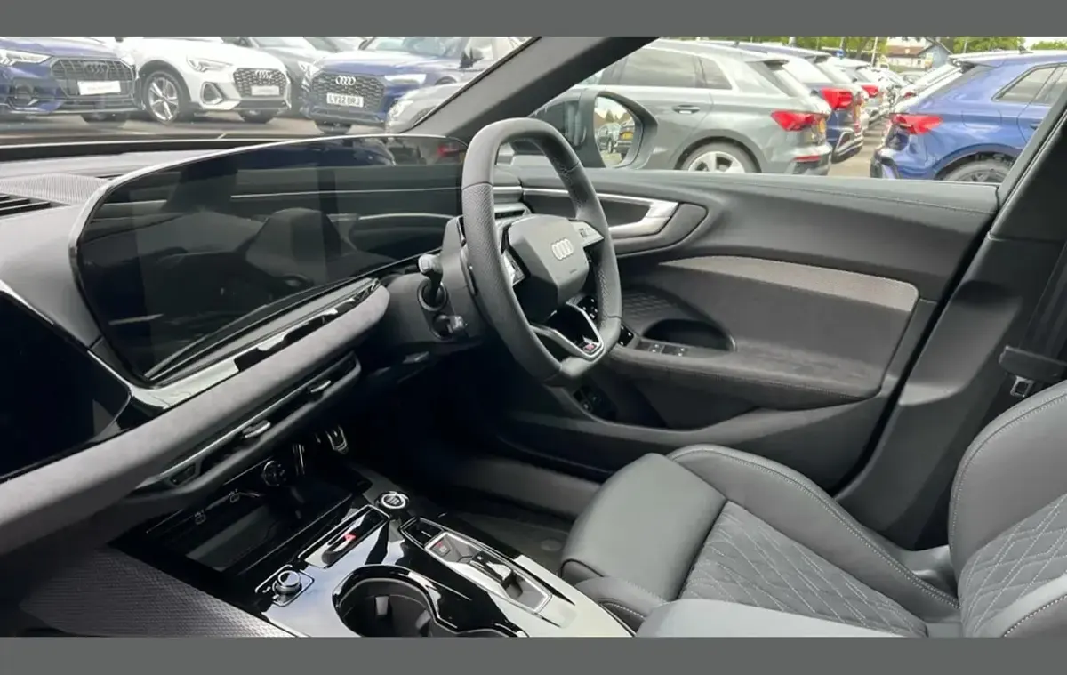 Used Audi A5 Comfort 295 HP (216 kW) 2026 Blue Estate