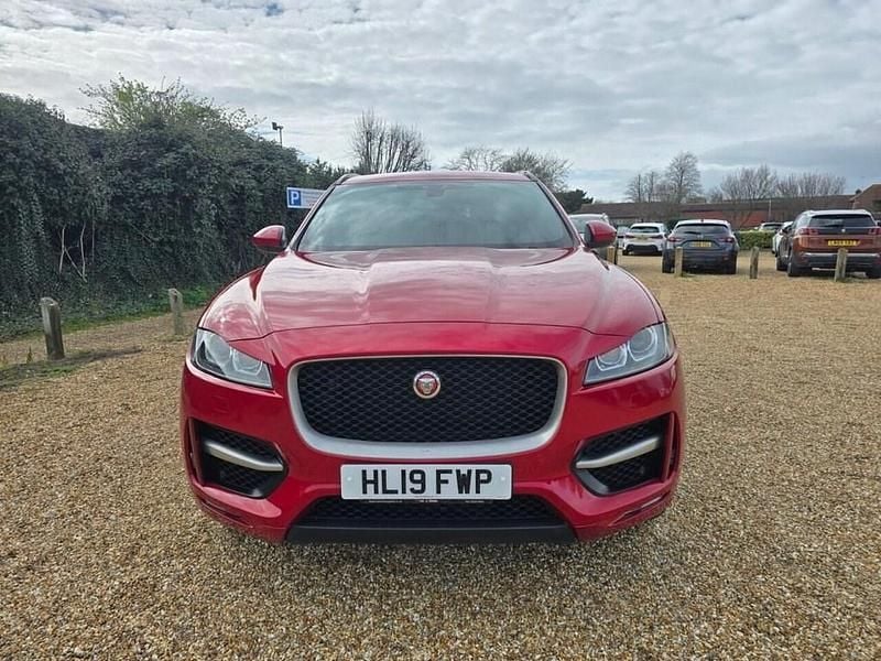 Used Jaguar F-Pace R-Sport 180 HP (132 kW) 2019 Red SUV