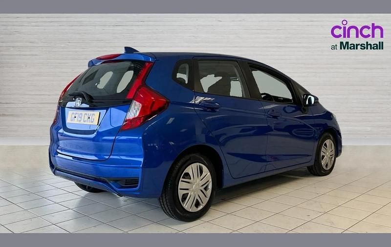 Used Honda Jazz S 101 HP (74 kW) 2019 Blue Hatchback