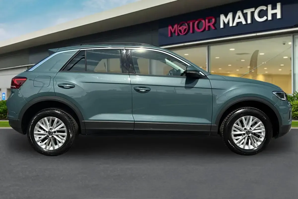 Used VW T-Roc Life 2023 Blue SUV