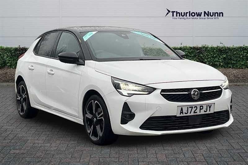 Used Vauxhall Corsa S 100 HP (73 kW) 2023 Jade white Hatchback