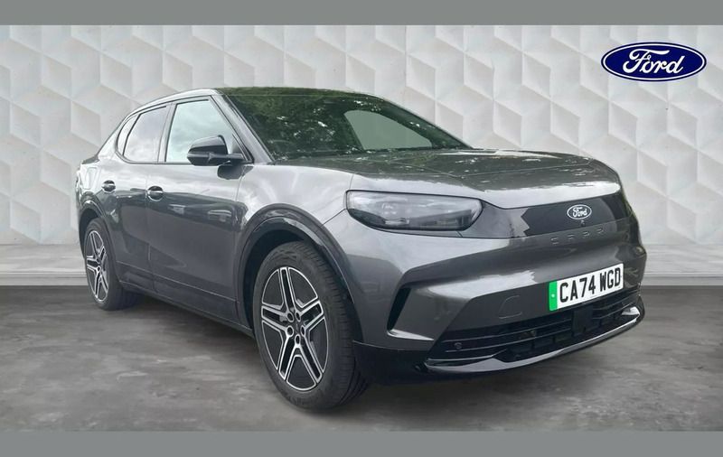 Grey Used 2024 Ford Capri Premium SUV | £33,945 (Good price) - Image 1/4