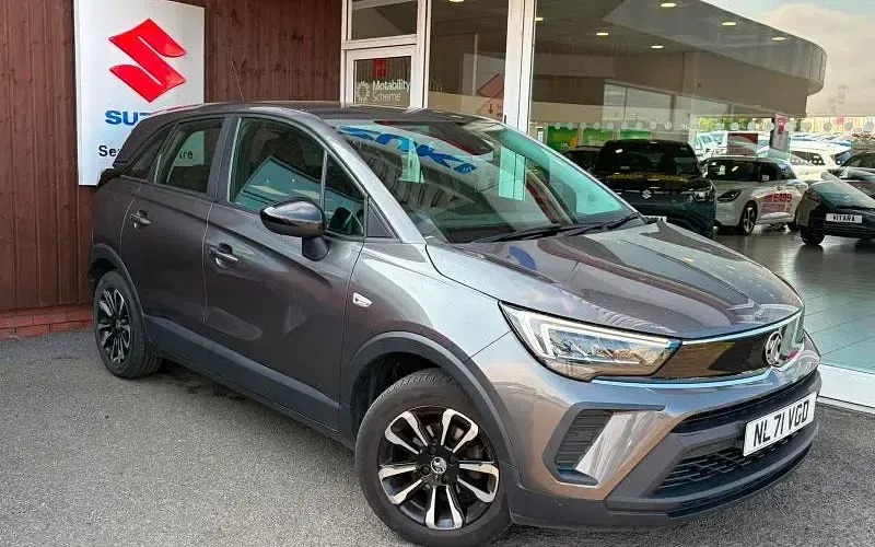 Used Vauxhall Crossland 83 HP (61 kW) 2021 SUV
