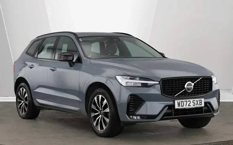 Used Volvo XC60 Plus 197 HP (144 kW) 2022 SUV