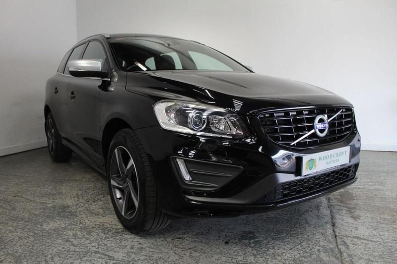 Used Volvo XC60 R-Design 190 HP (139 kW) 2015 Black SUV